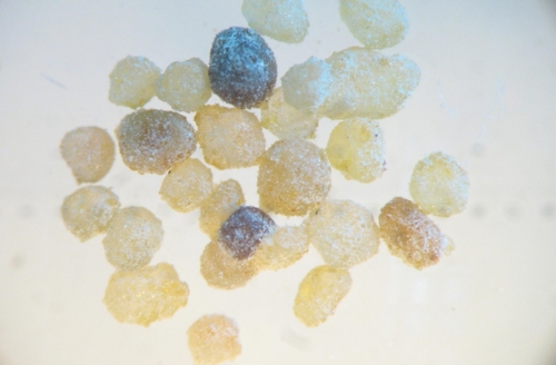 自悬浮石英砂
